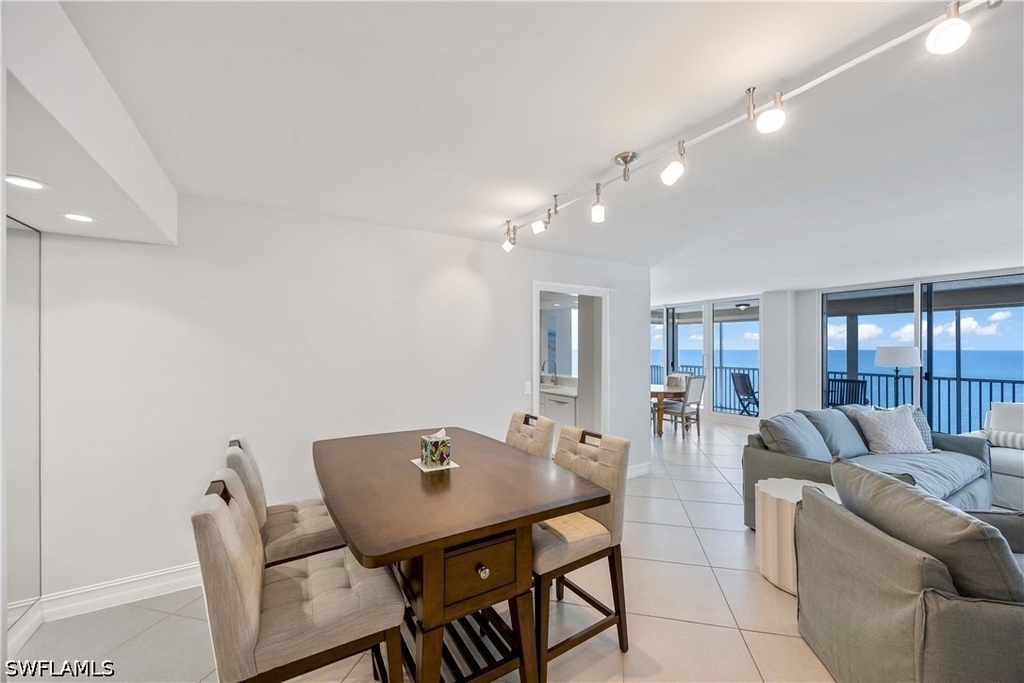 10691 Gulf Shore Drive - Photo 14