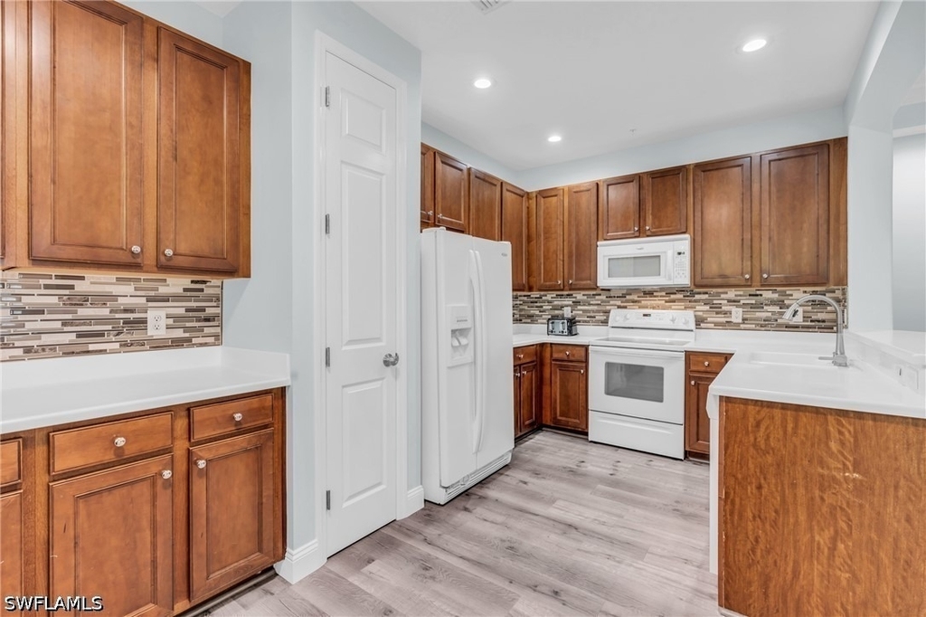 1391 Santiago Circle - Photo 15