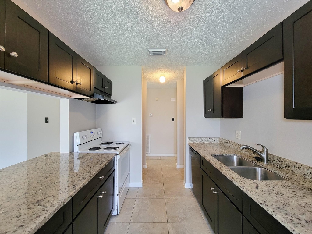 8530 Quail Burg Lane - Photo 8