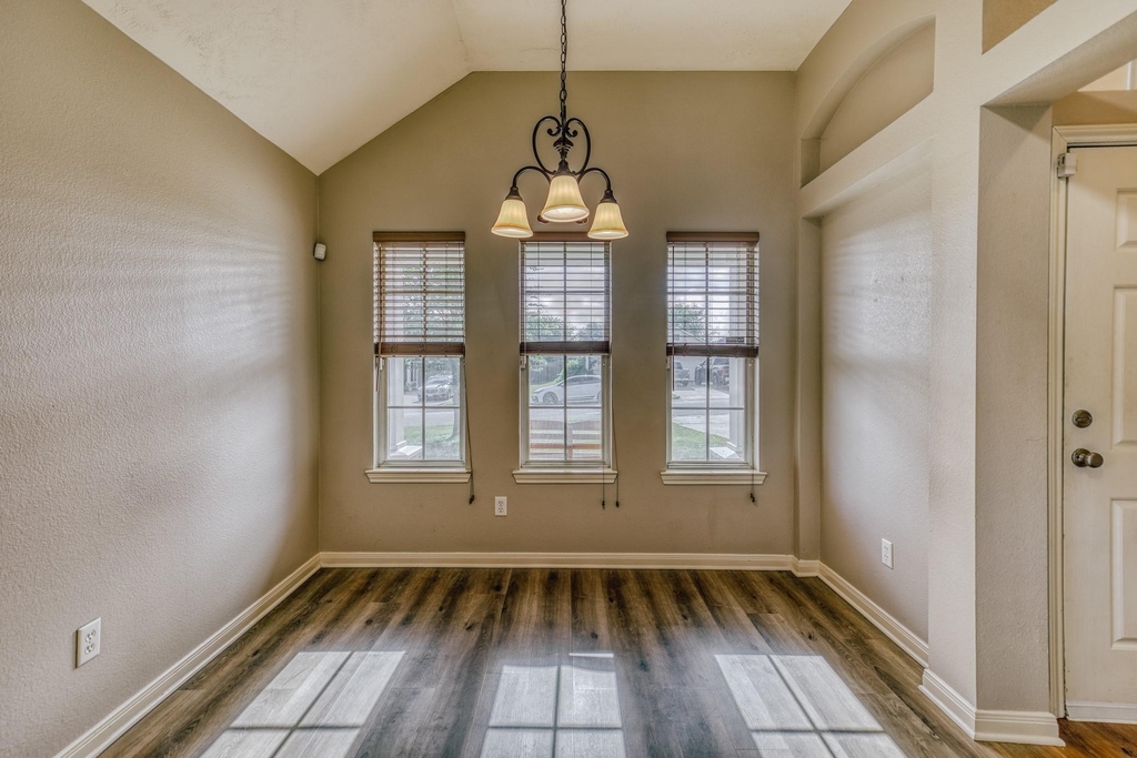 1707 Weaver Street - Photo 13