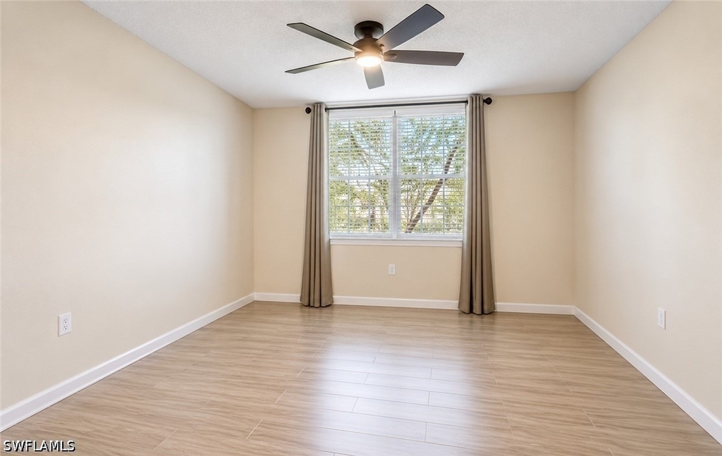 1180 Wildwood Lakes Boulevard - Photo 4
