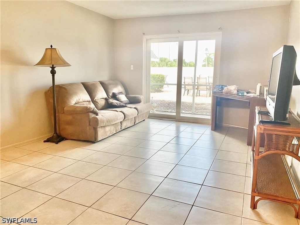 1849 Maravilla Avenue - Photo 6