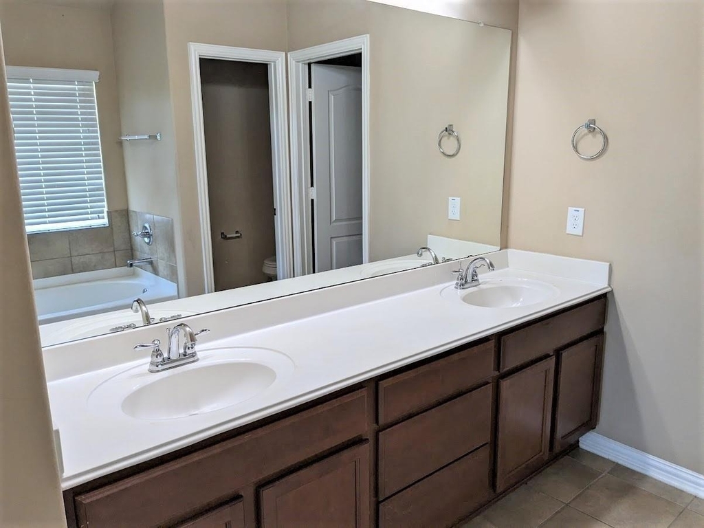9427 Fossil Canyon Drive - Photo 10