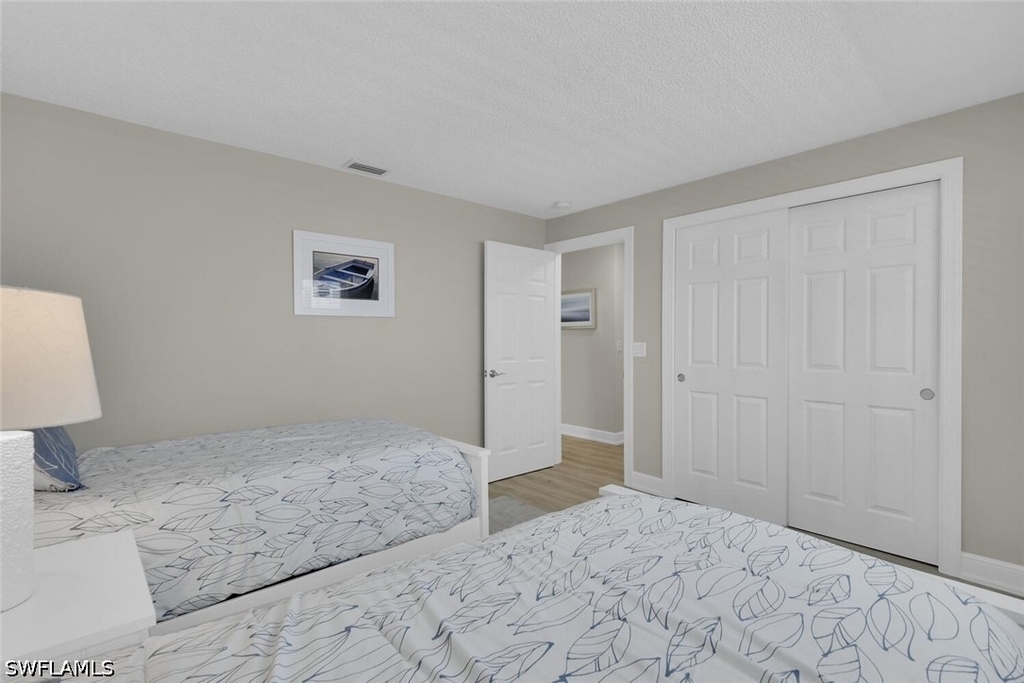 150 1st Avenue N - Photo 21