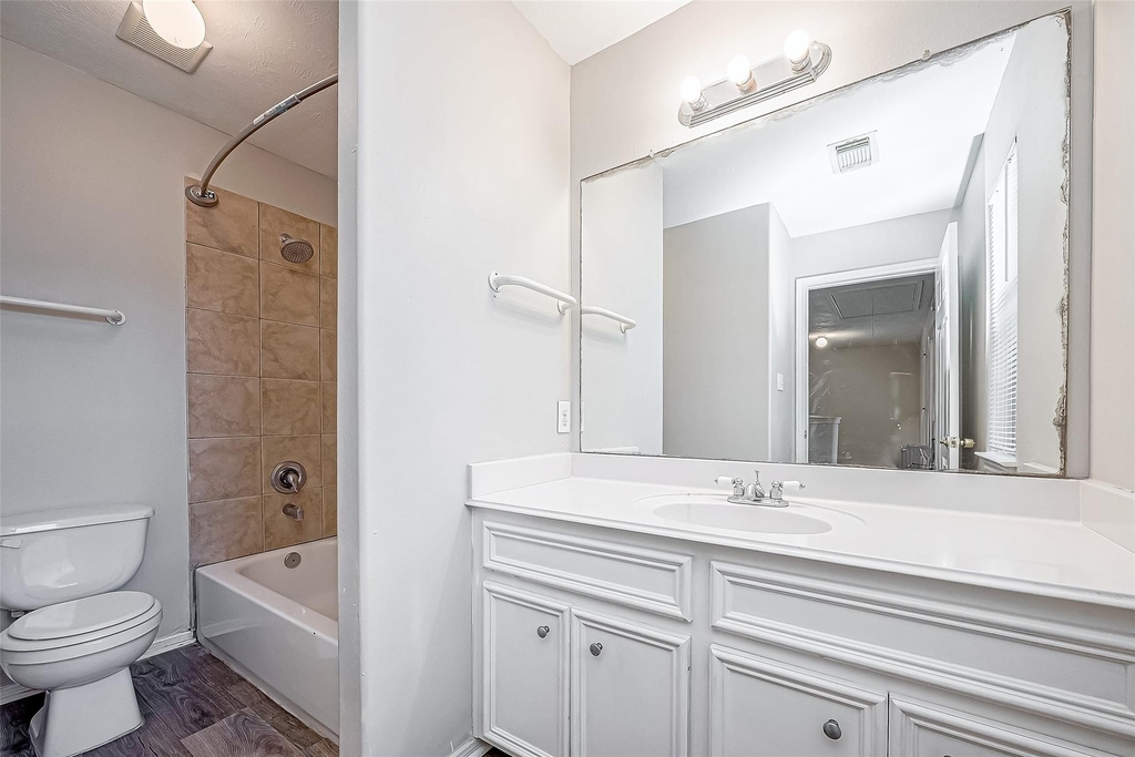10043 Morocco Road - Photo 40
