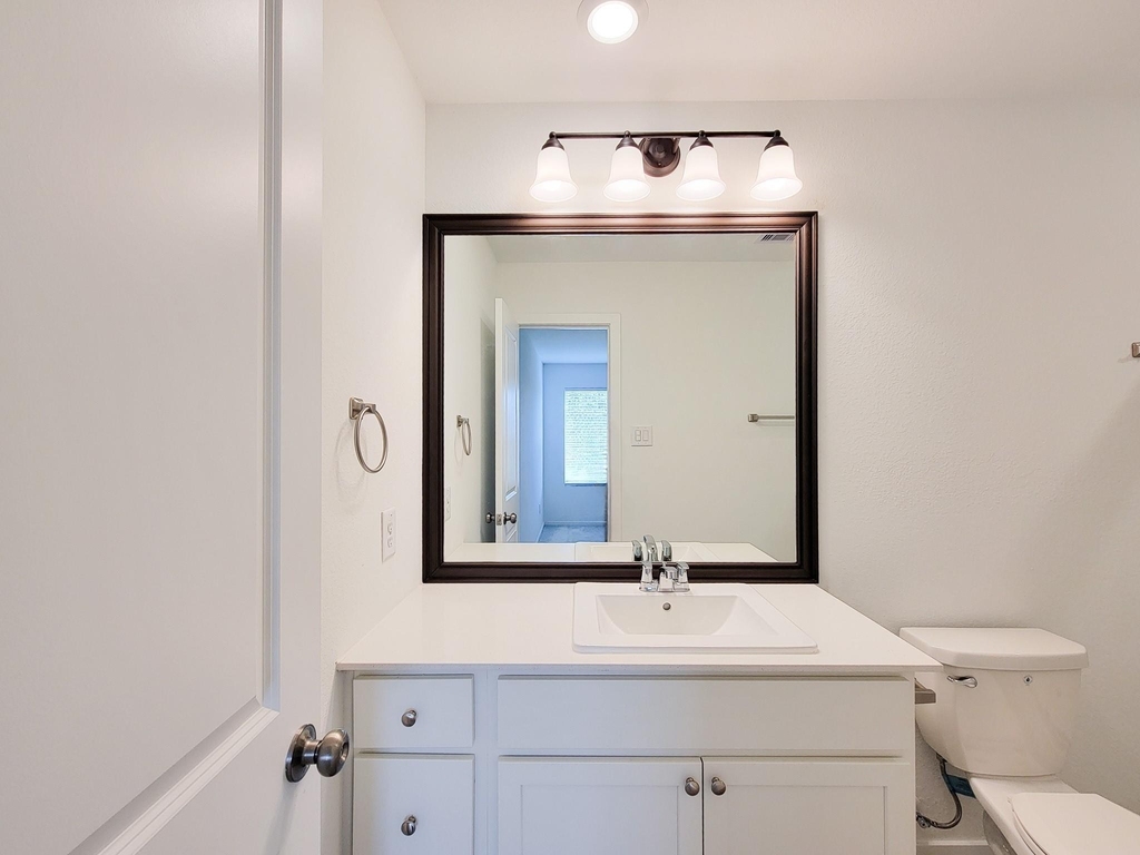 15671 Plum Brook Drive - Photo 27