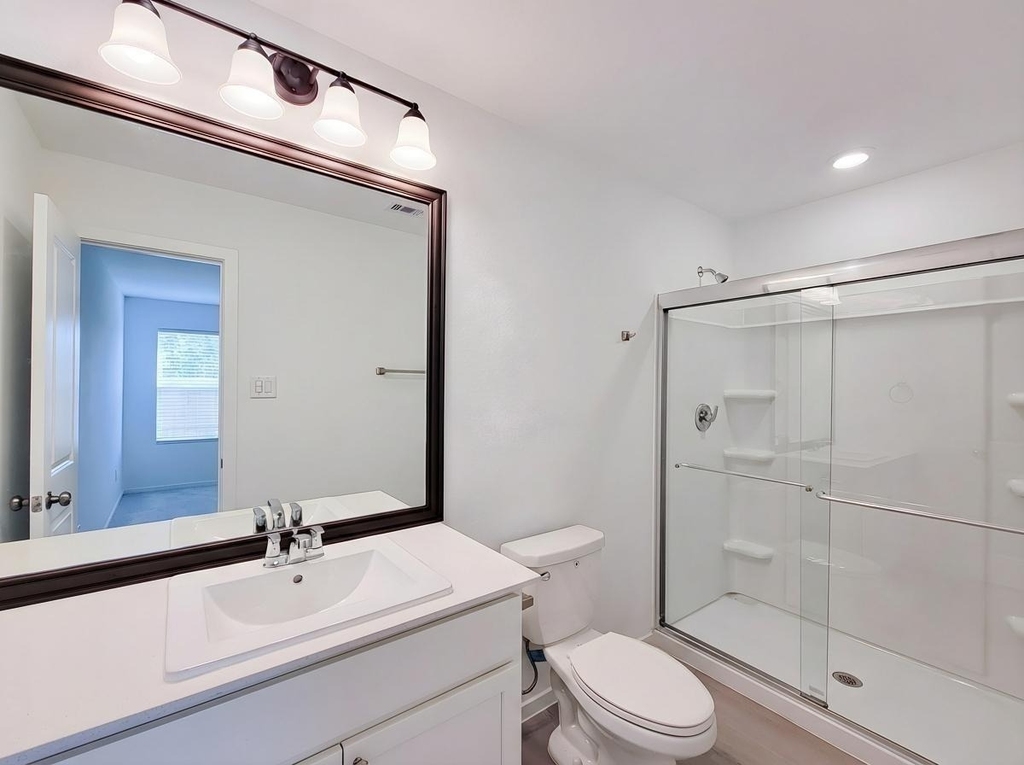 15671 Plum Brook Drive - Photo 28