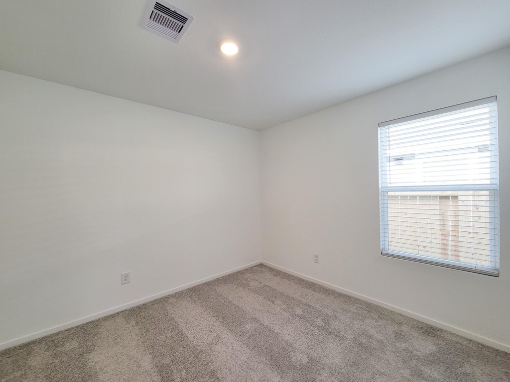 15671 Plum Brook Drive - Photo 22