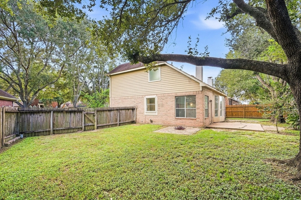1307 Sandpiper Court S - Photo 19