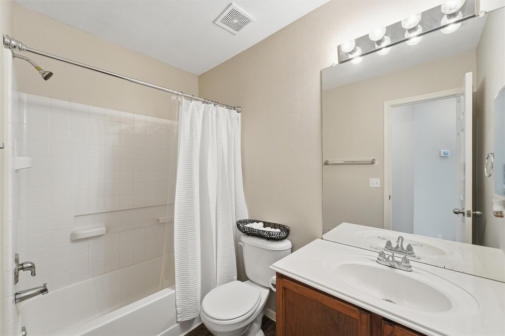 2903 Edgewick Elm Street - Photo 19