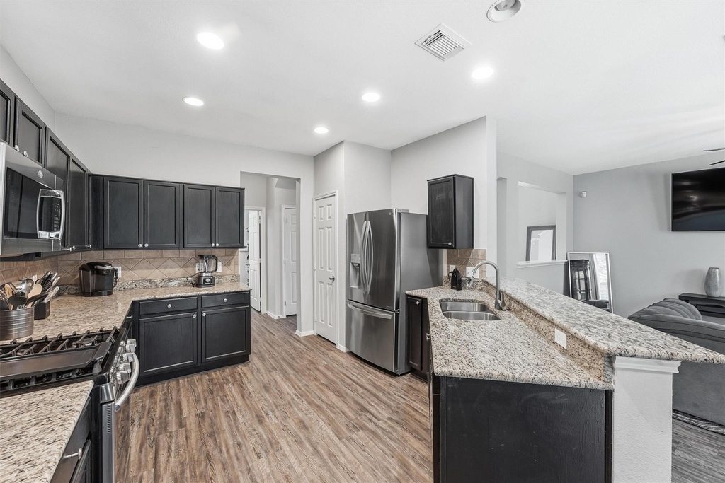 2903 Edgewick Elm Street - Photo 11
