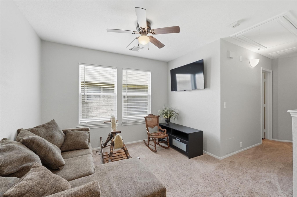 2903 Edgewick Elm Street - Photo 14