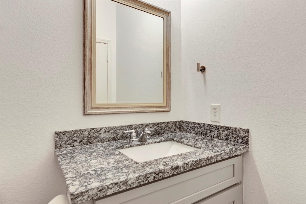 2030 Rosalee Street - Photo 10
