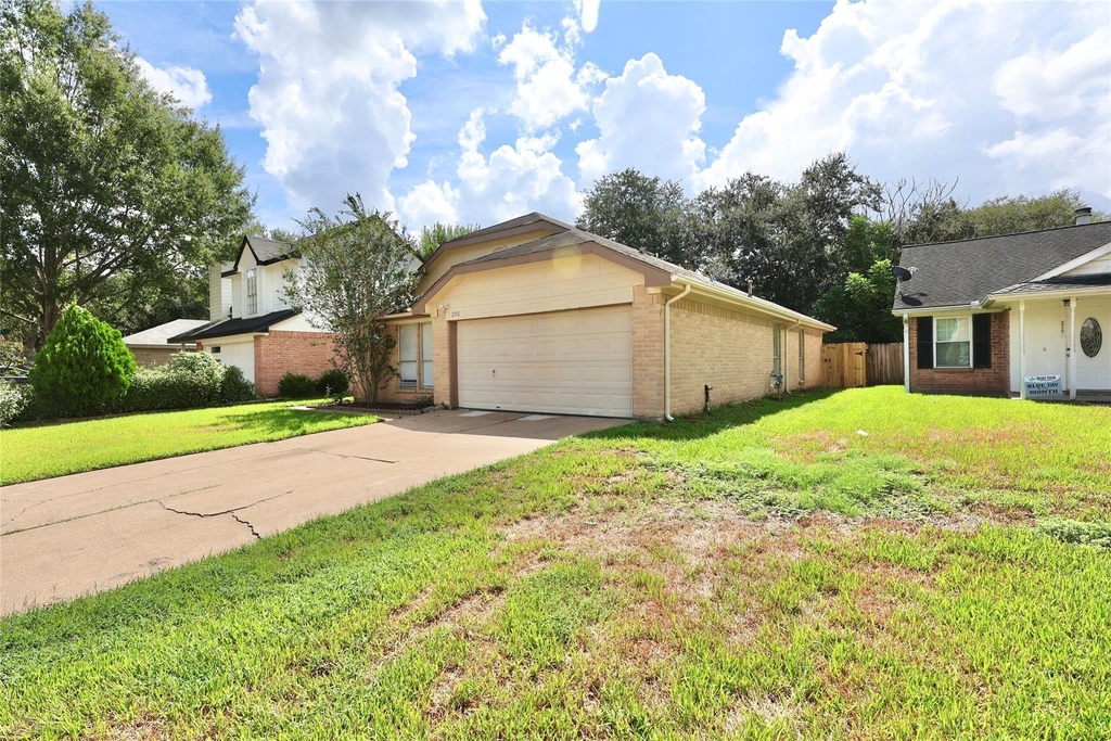 2911 Silent Drive - Photo 16
