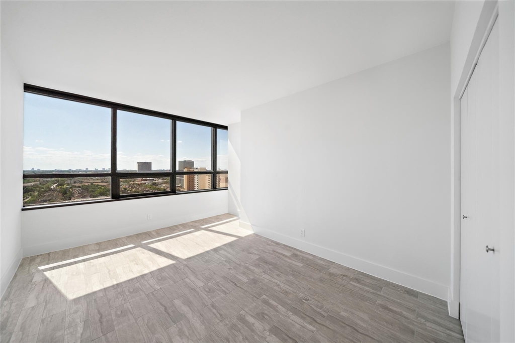 5150 Hidalgo Street - Photo 8