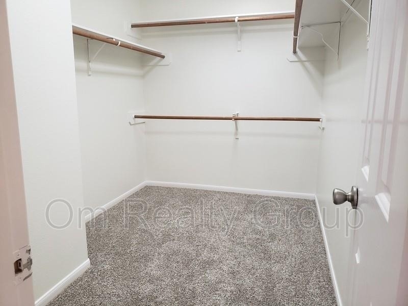 6655 Stonefort Ct - Photo 9