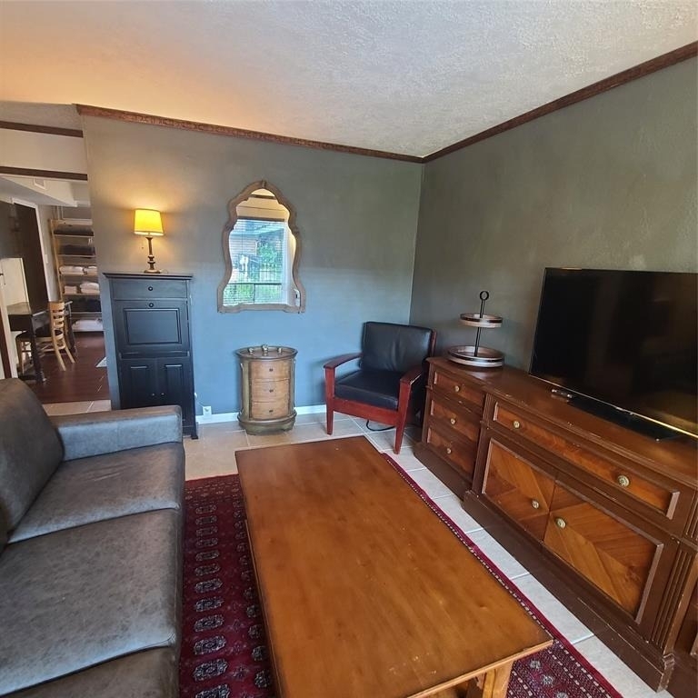 1849 Marshall Street - Photo 2