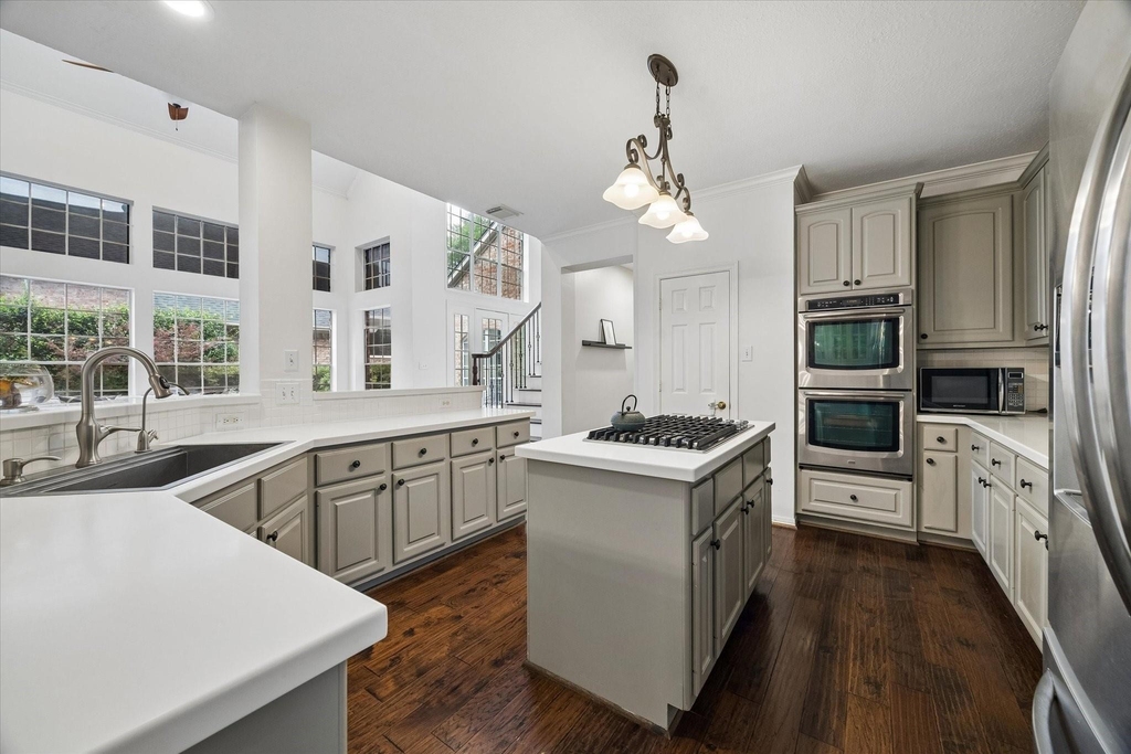 1507 Kennebeck Place - Photo 8