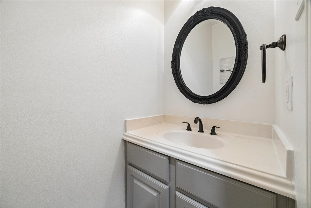 1507 Kennebeck Place - Photo 16