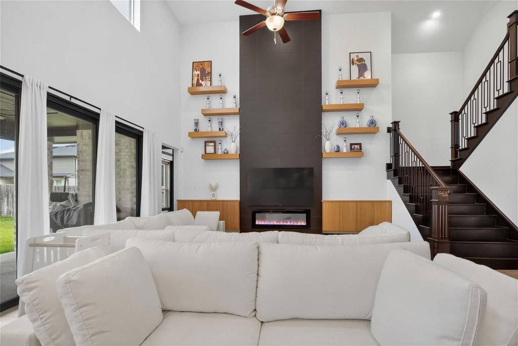 10514 Morning Oaks Drive - Photo 15