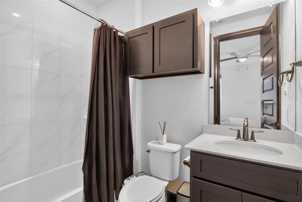 10514 Morning Oaks Drive - Photo 21