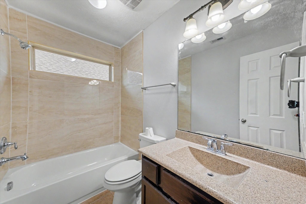 21826 Saragosa Pond Lane - Photo 22