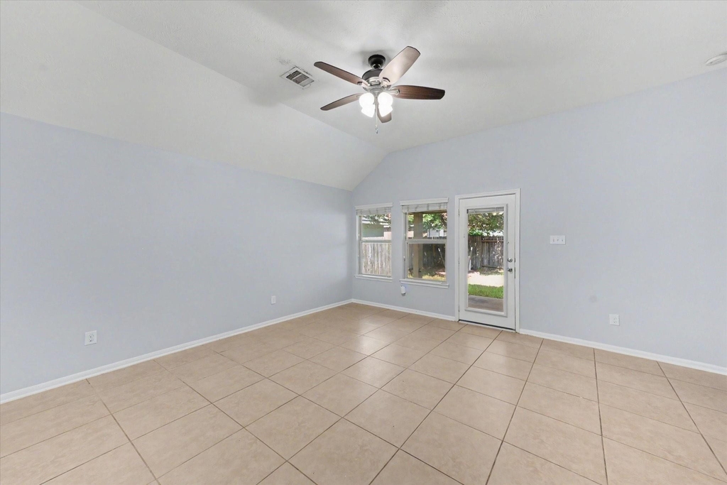 21826 Saragosa Pond Lane - Photo 17