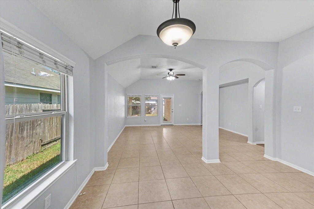 21826 Saragosa Pond Lane - Photo 15