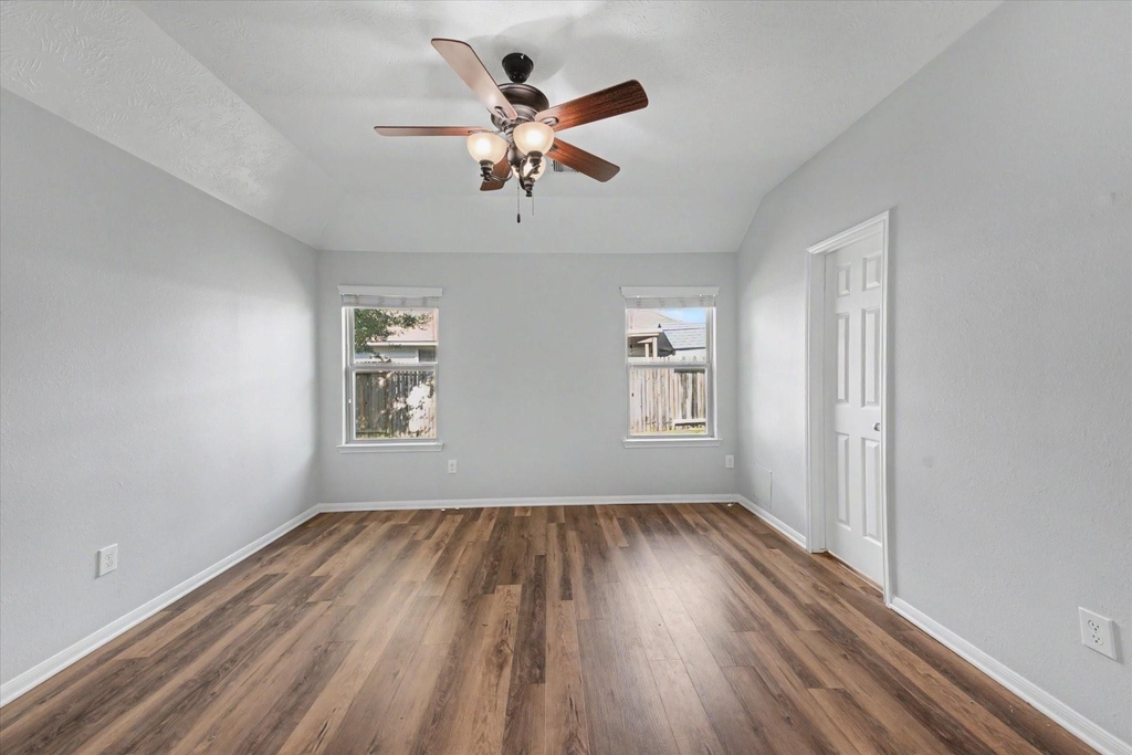 21826 Saragosa Pond Lane - Photo 29
