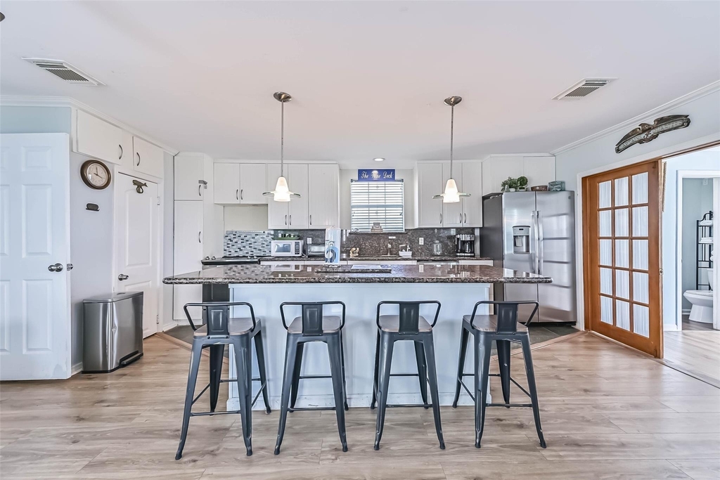 3917 3rd Street - Photo 5