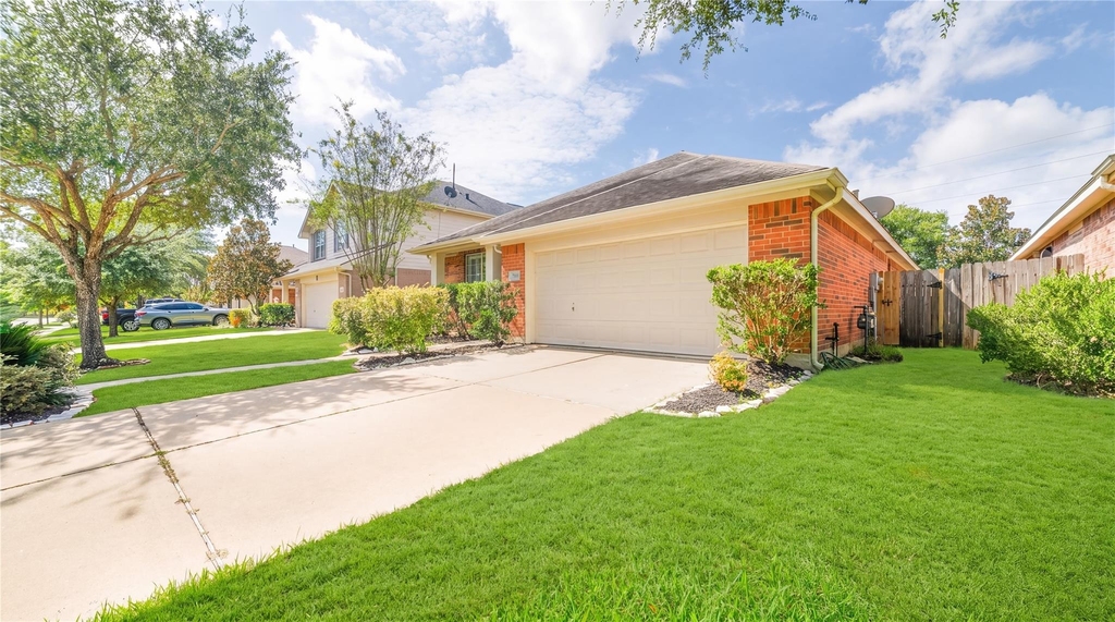 7111 Cornflower Lane - Photo 1