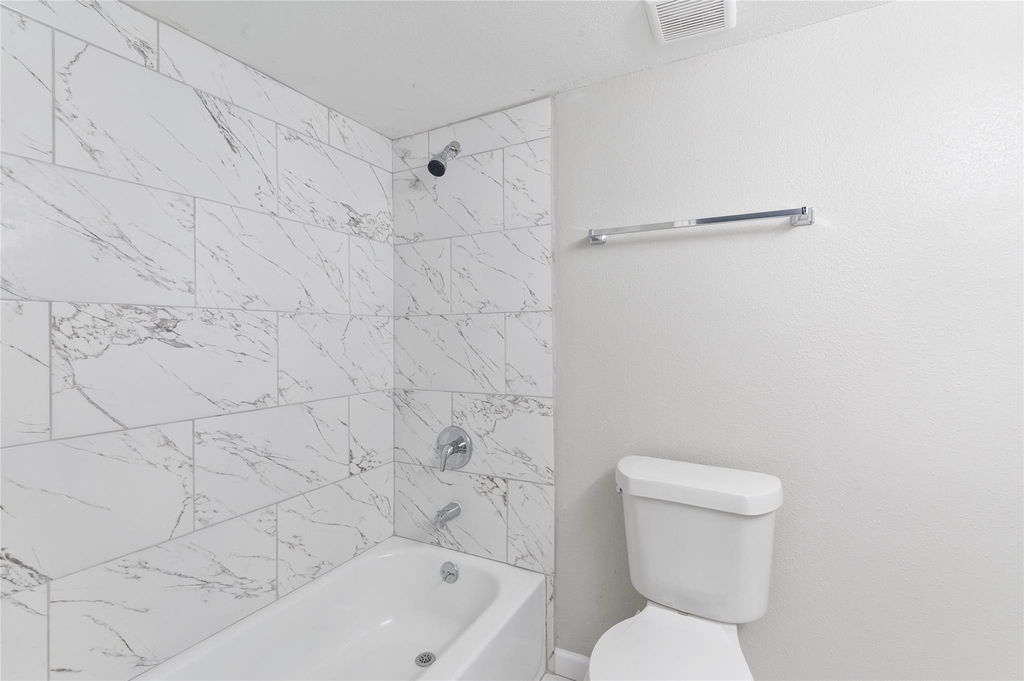 1701 Upland Drive - Photo 16