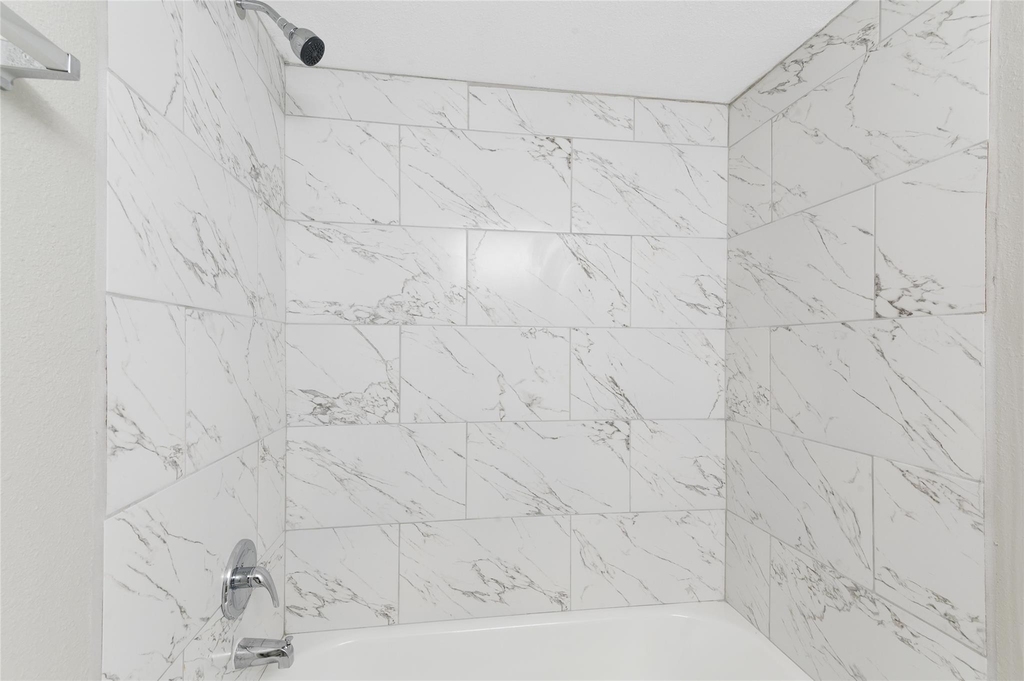 1701 Upland Drive - Photo 15