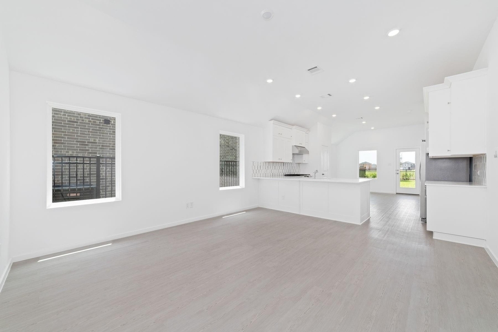 27619 Seascape Village Drive - Photo 11