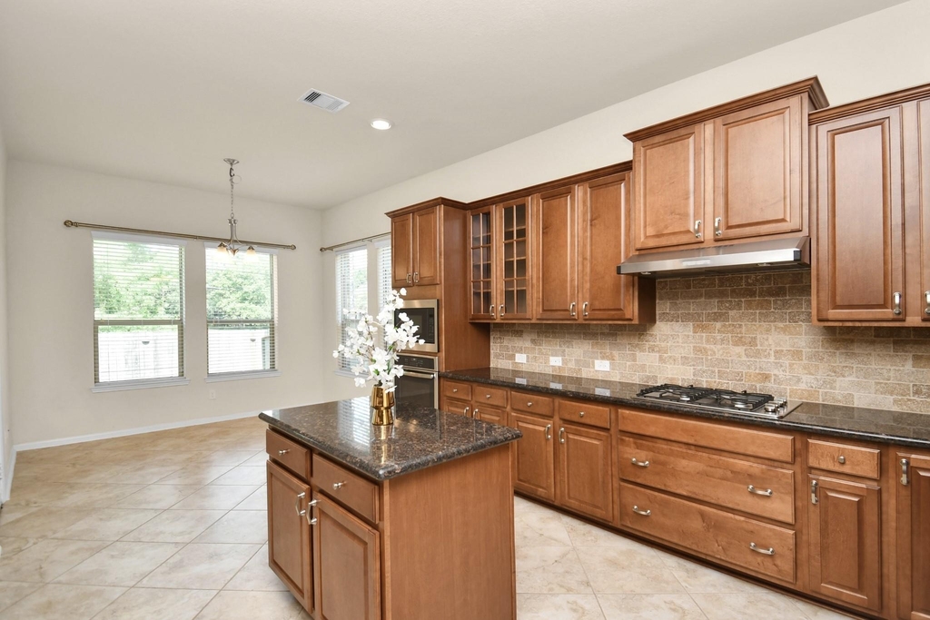 1122 Boxwood Place - Photo 25