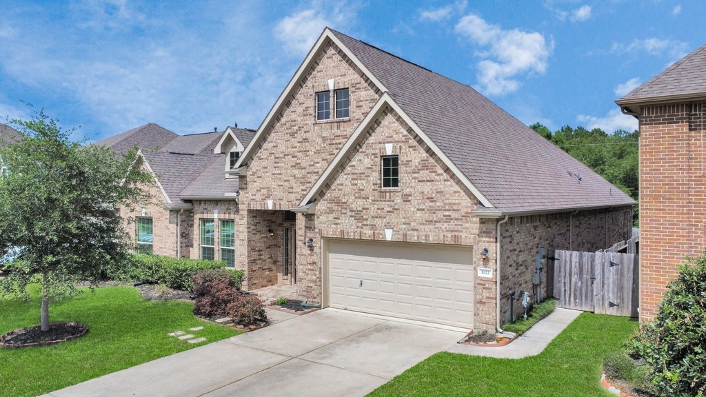 1122 Boxwood Place - Photo 4