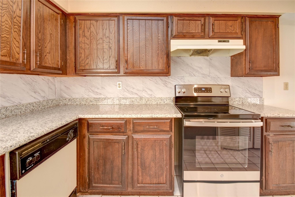 9510 Huntington Way Drive - Photo 14