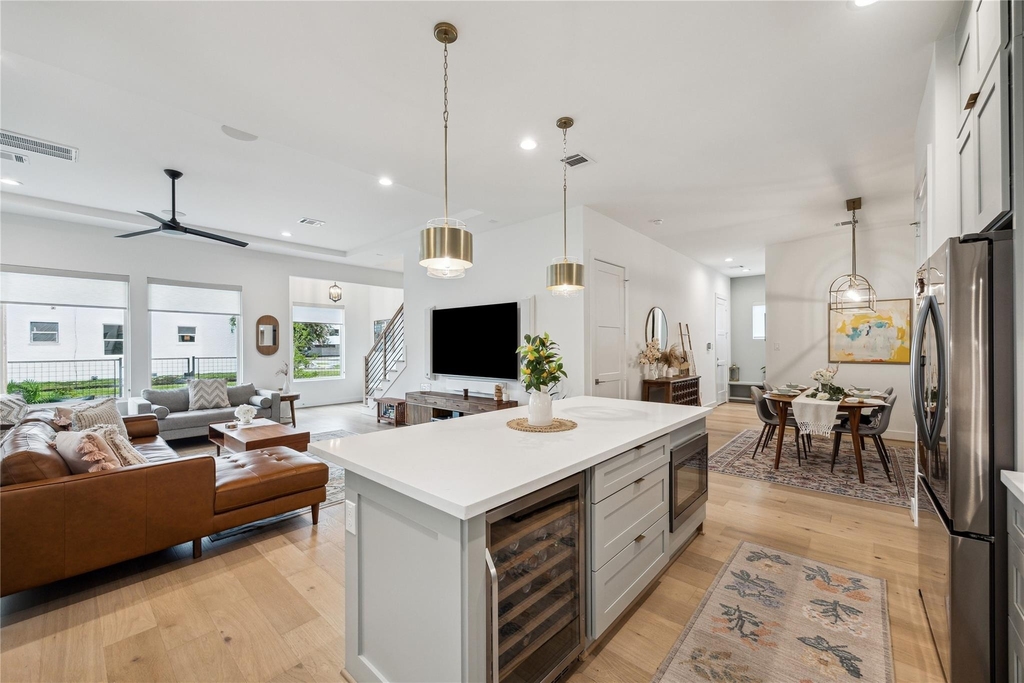 2012 Welch Street - Photo 4