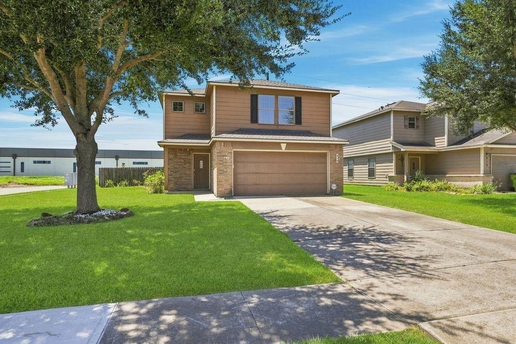 618 Enchanted Springs Drive - Photo 0