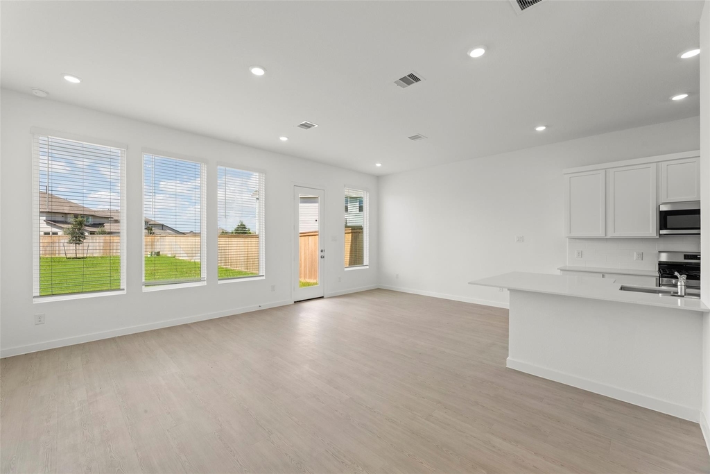 12523 Alligator Lake Court - Photo 5