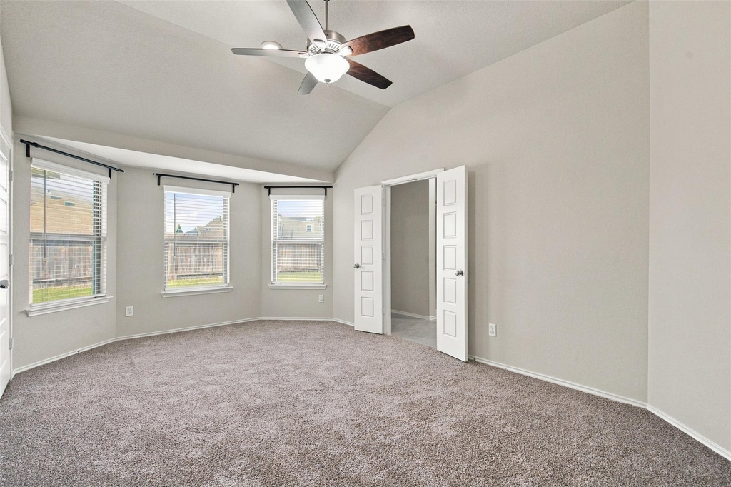 519 High Holly Circle - Photo 9