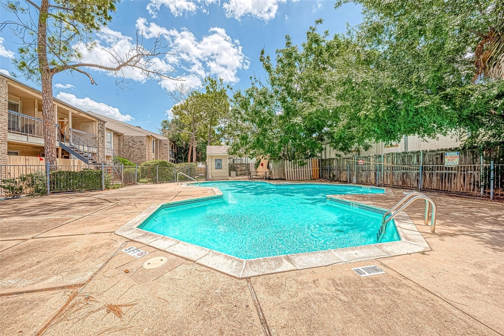 8201 Richmond Avenue - Photo 37