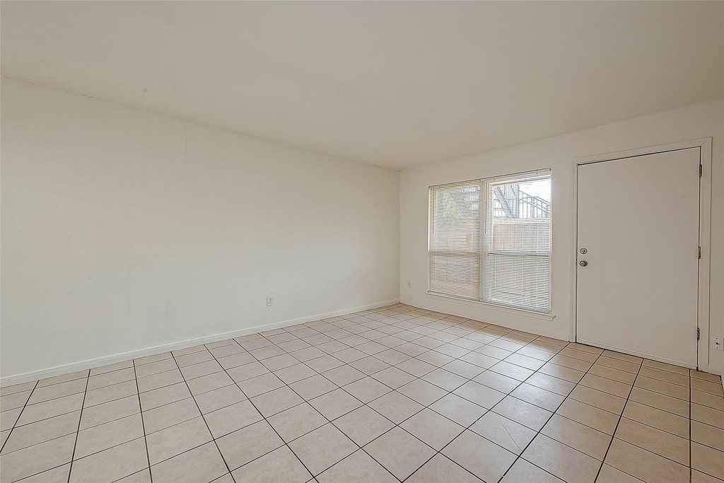 8201 Richmond Avenue - Photo 4