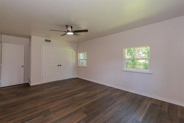 3825 Buckingham Row - Photo 18