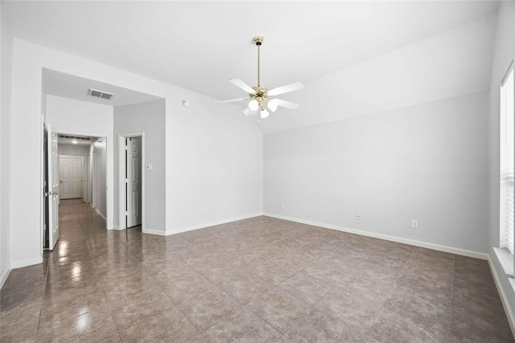 7606 Brighton Knolls Lane - Photo 24