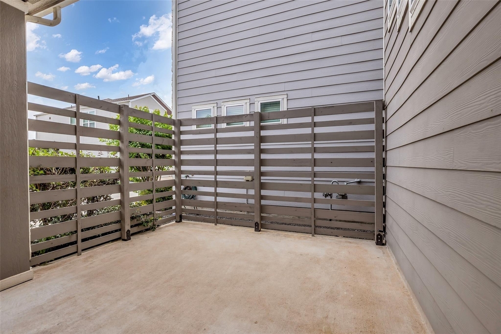 10004 Steeple Farms Drive - Photo 3