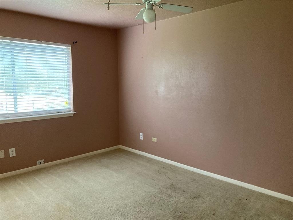 1839 Sherwood Forest Street - Photo 12