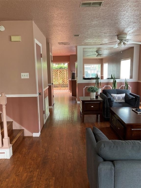 1839 Sherwood Forest Street - Photo 6