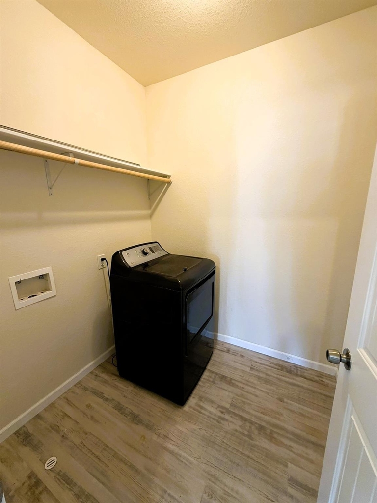 18 Edgewater - Photo 9