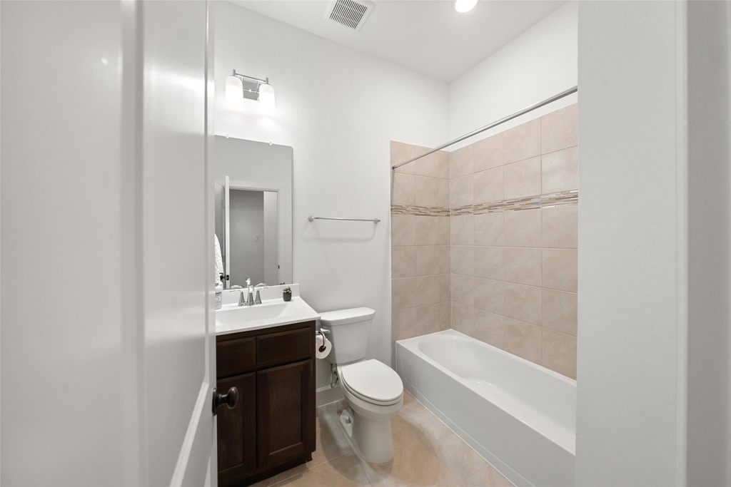 234 Amaranth Way - Photo 2